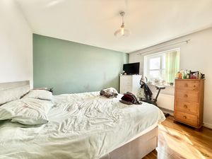 Photo 6- click for photo gallery